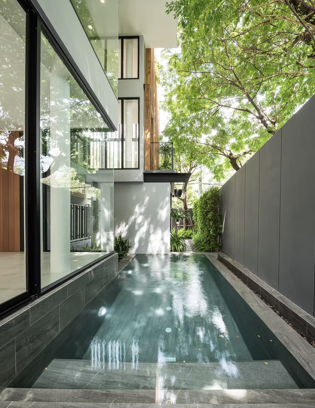 Signature Rama IX 55 — image 2